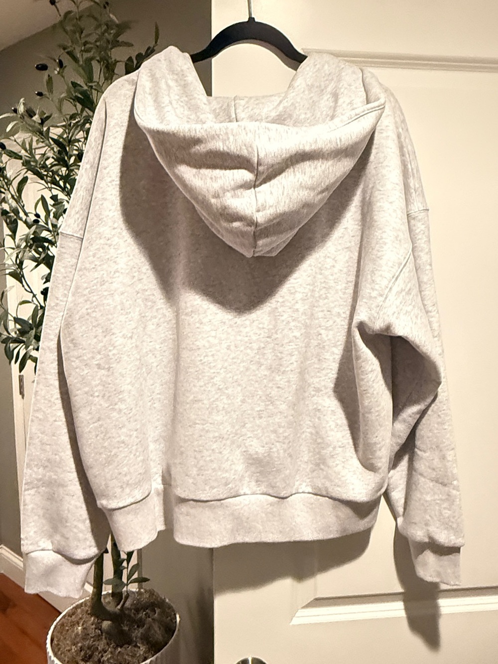 Vuori Light Heather Gray Quarter-Zip Pullover Hoodie - Picture 2 of 3